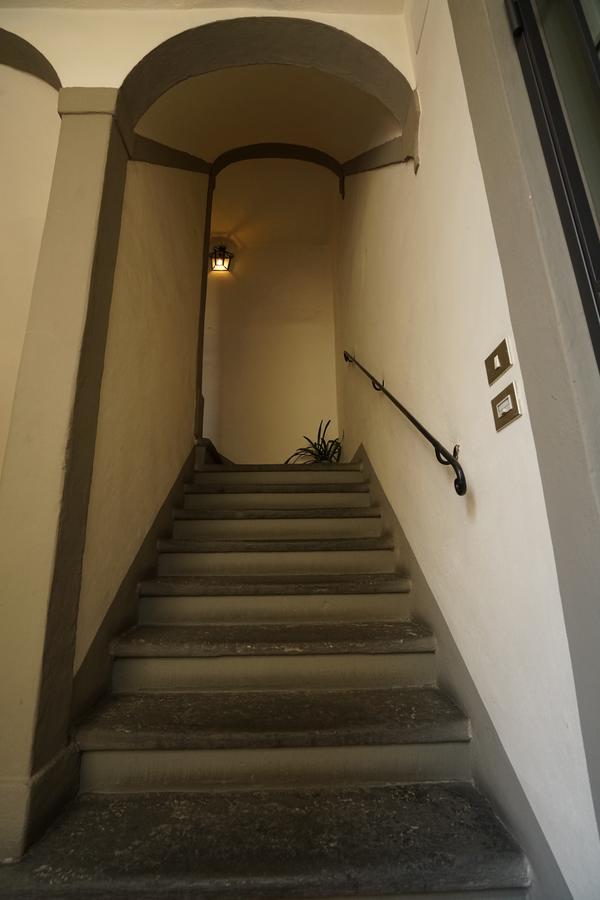La Terrazza Di Via Elisa Panzió Lucca Kültér fotó